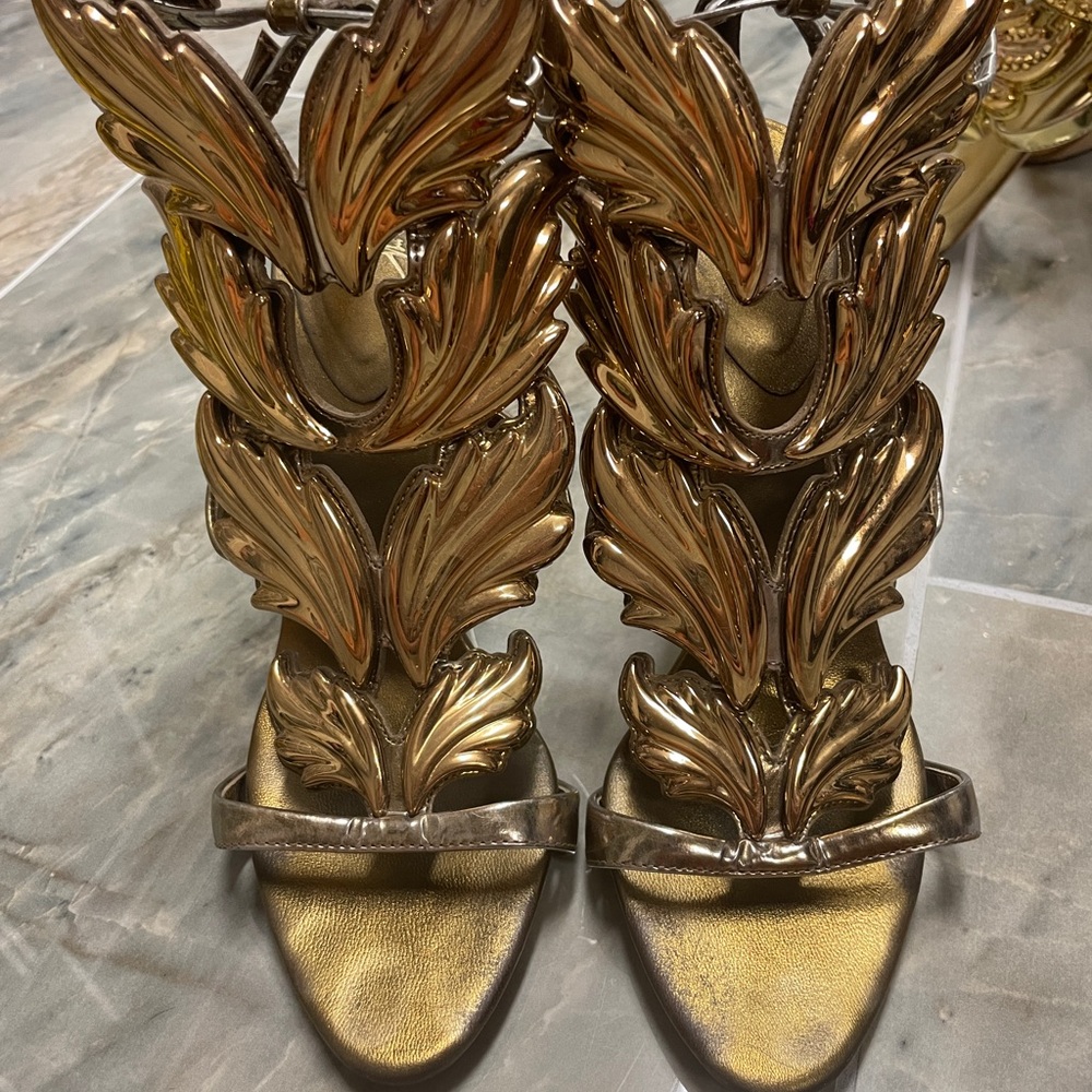 Giuseppe Zanotti open toe gladiator cruel summer heels